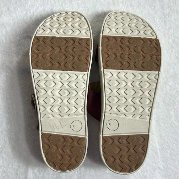 Natural Reflections Burgundy Leather Adjustable Strap Women’s Sandals Size 11 - Picture 6 of 7